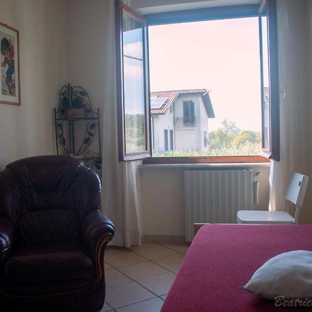 Appartamento Per Vacanze Domus Lunae Luni Exterior photo